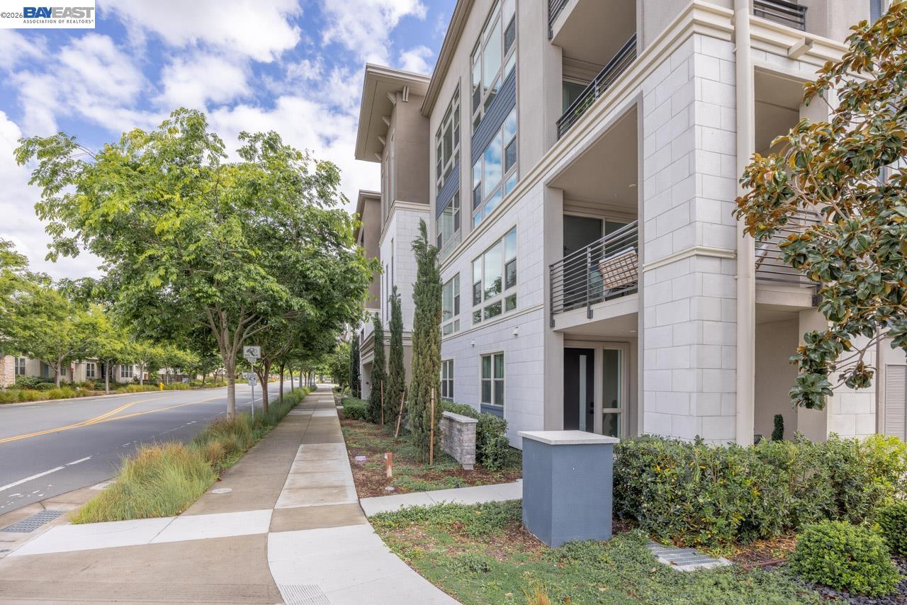 5700 Central Pkwy # 202