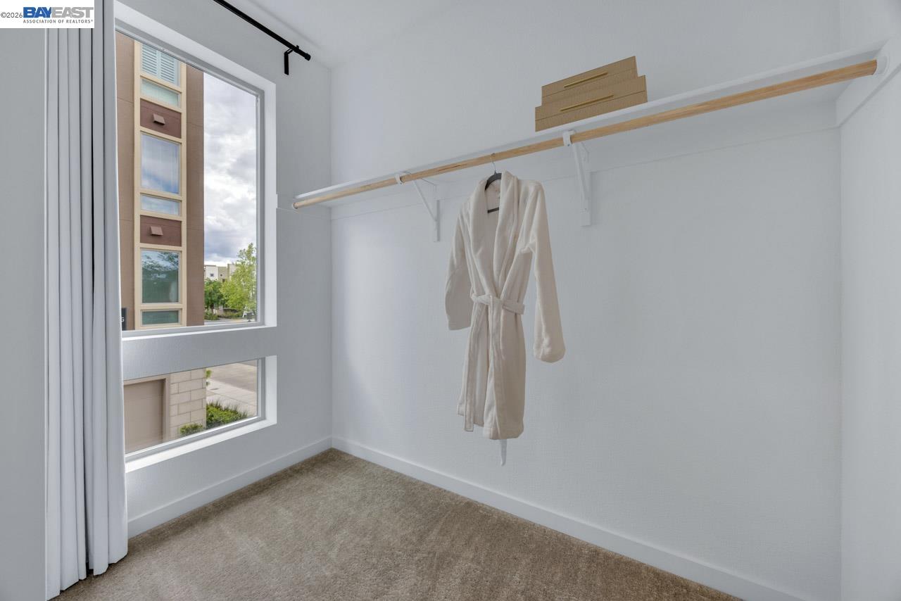 5700 Central Pkwy # 202