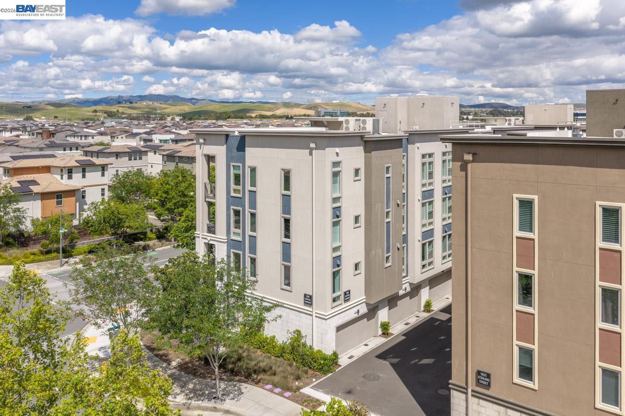 5700 Central Pkwy # 202