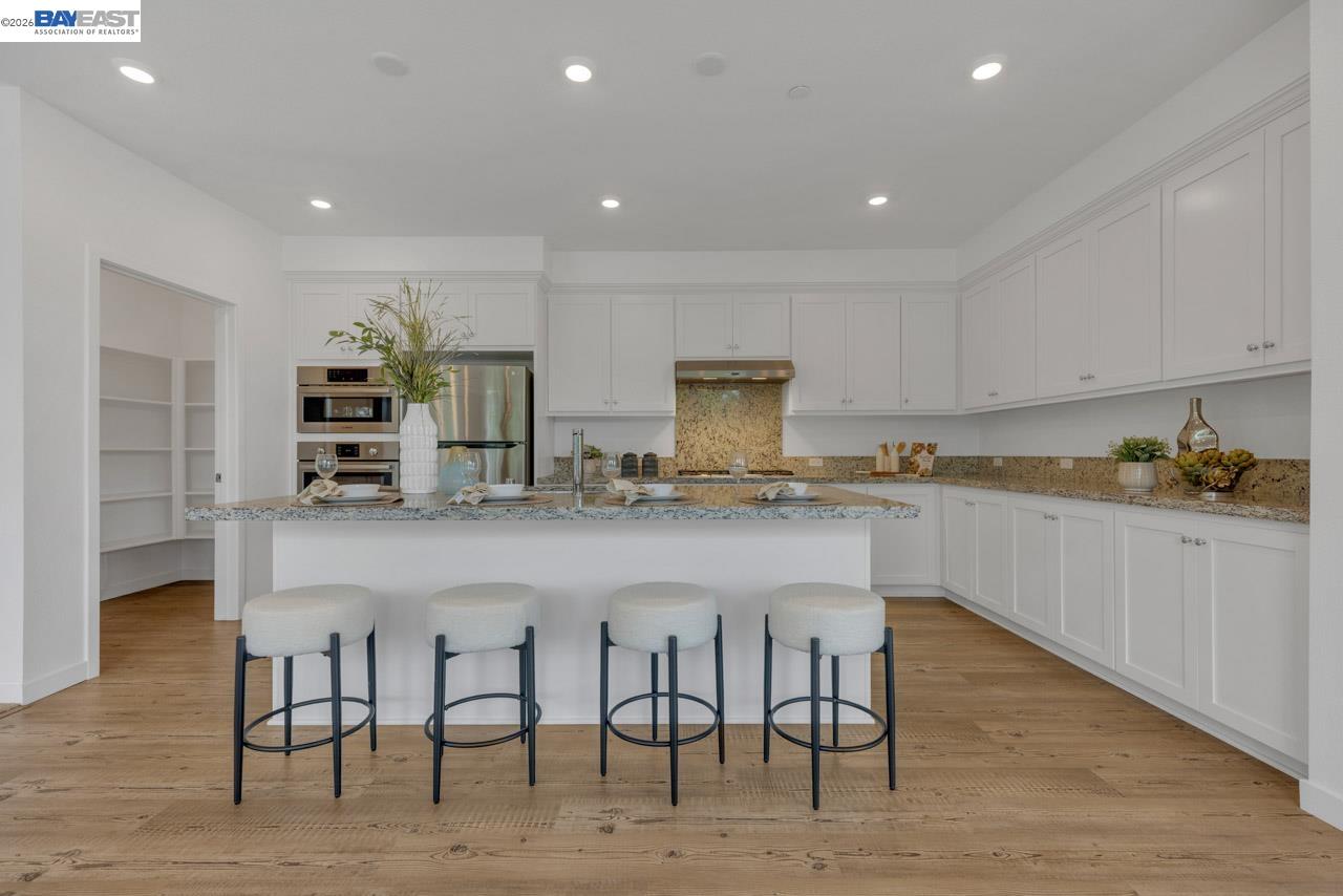 5700 Central Pkwy # 202