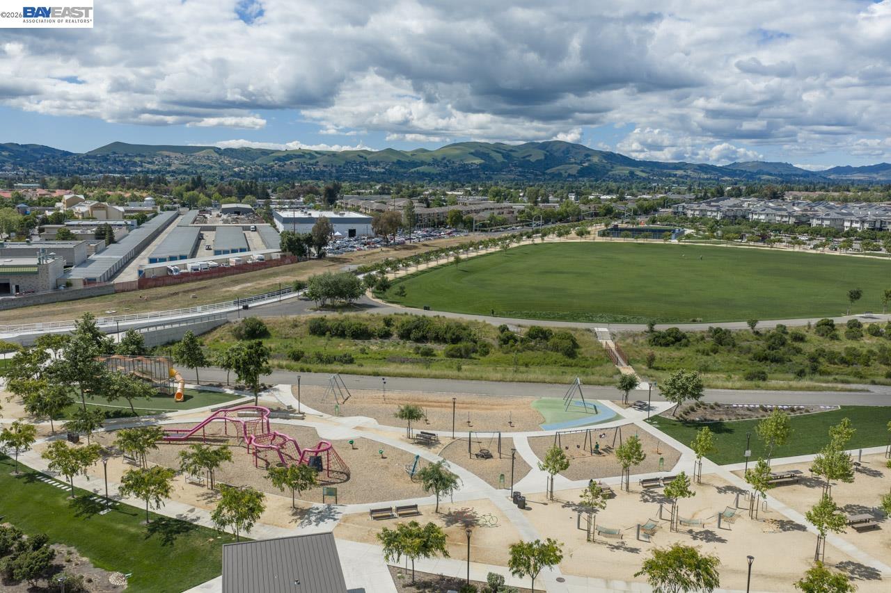 5700 Central Pkwy # 202