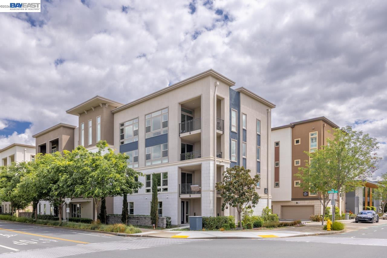 5700 Central Pkwy # 202