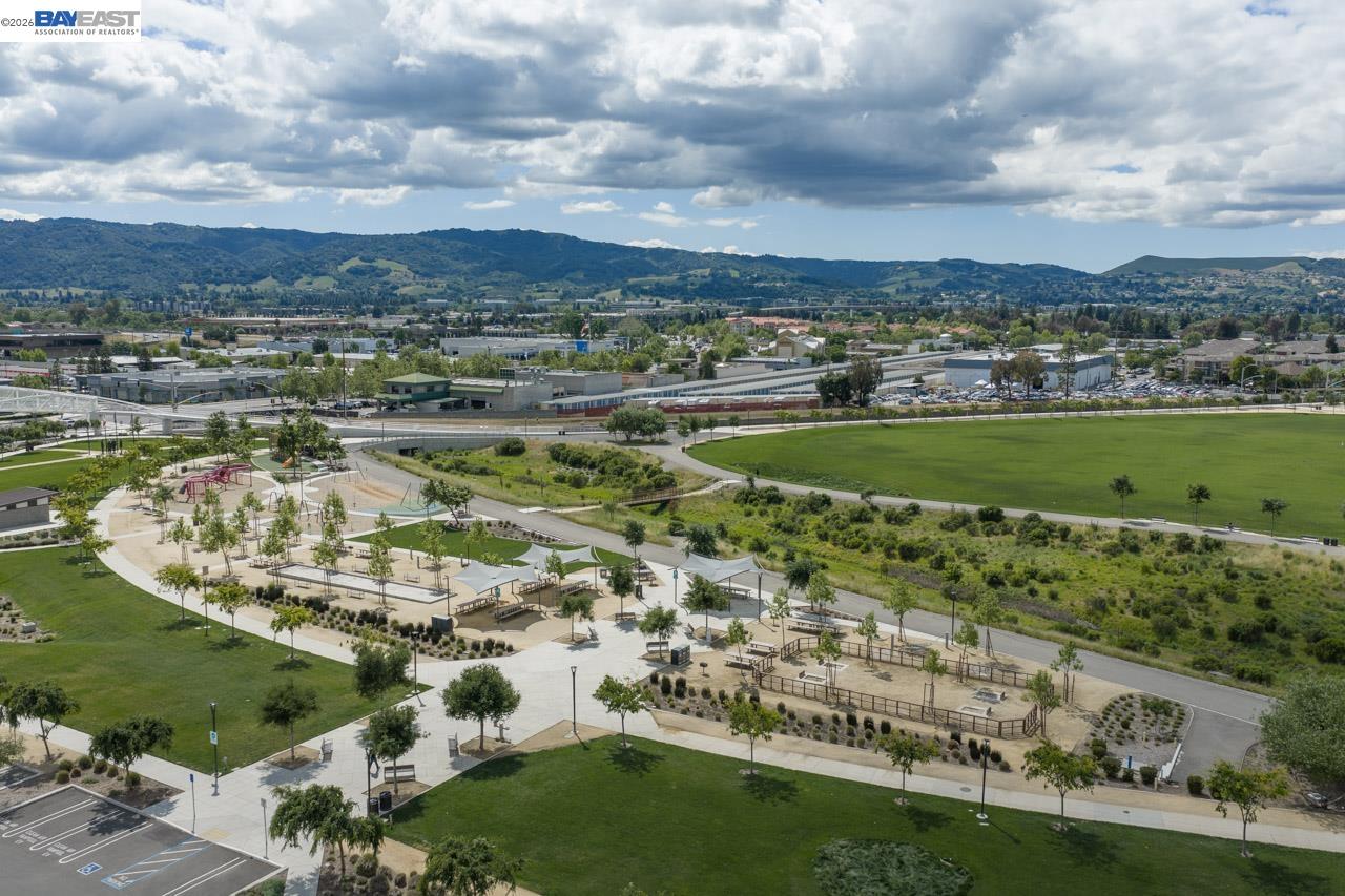 5700 Central Pkwy # 202