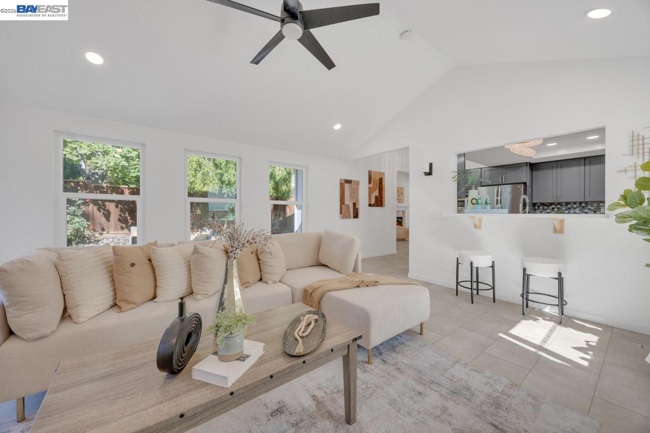 7331 Elmwood Cir