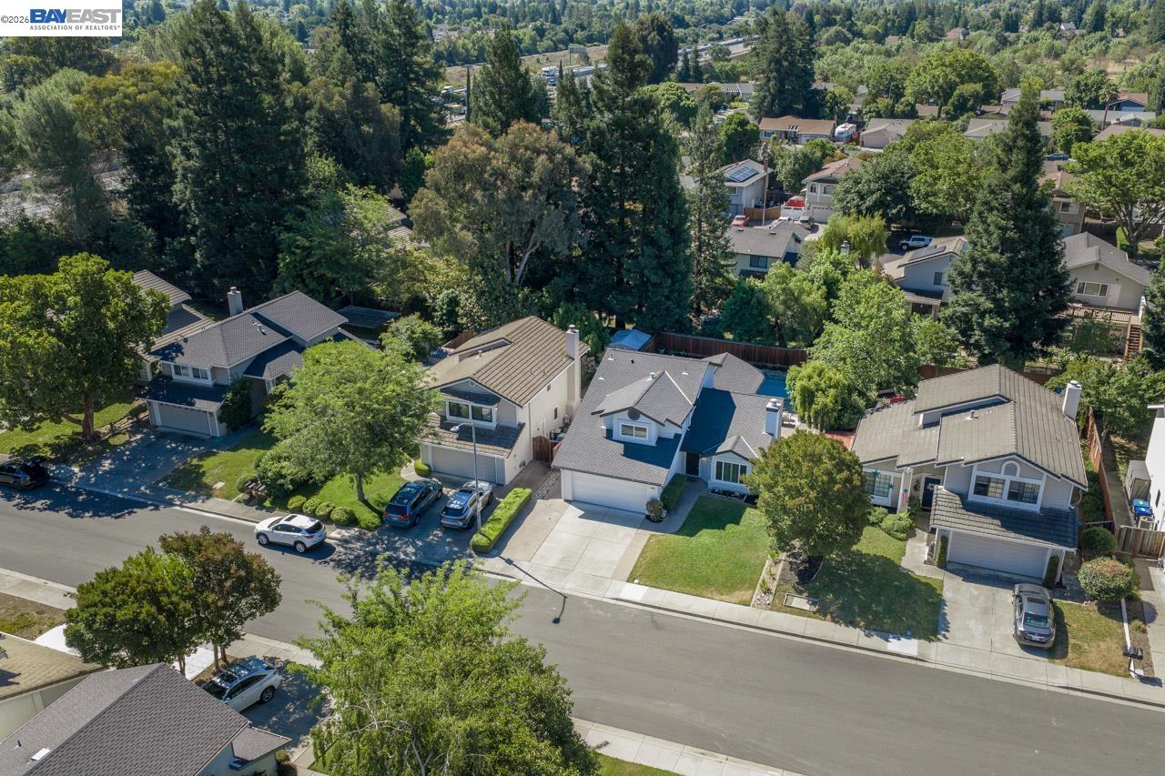 7331 Elmwood Cir