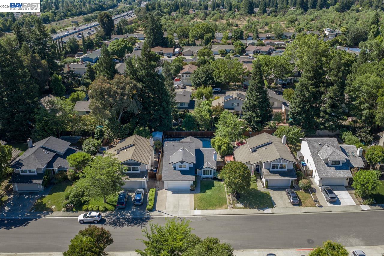 7331 Elmwood Cir