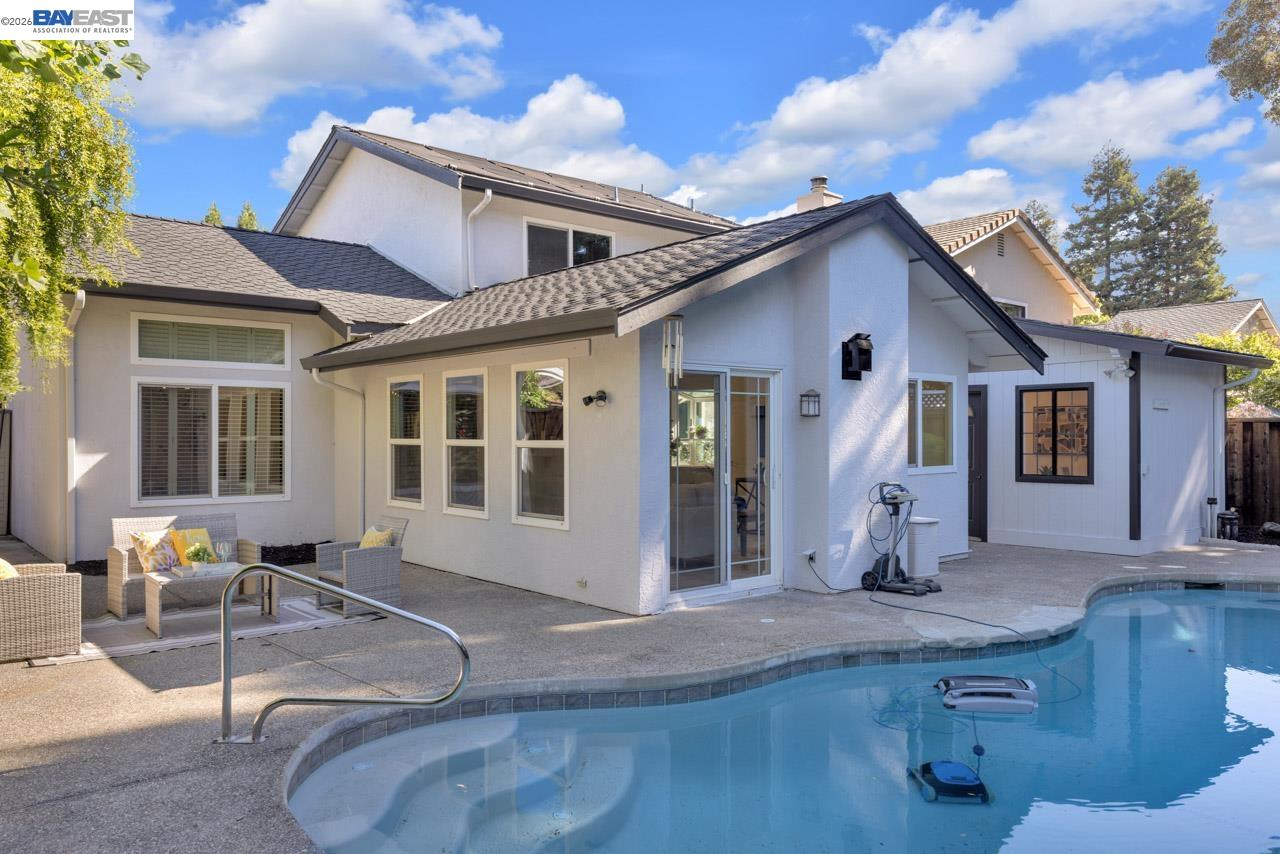 7331 Elmwood Cir