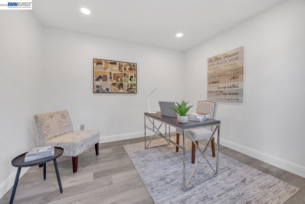 7331 Elmwood Cir