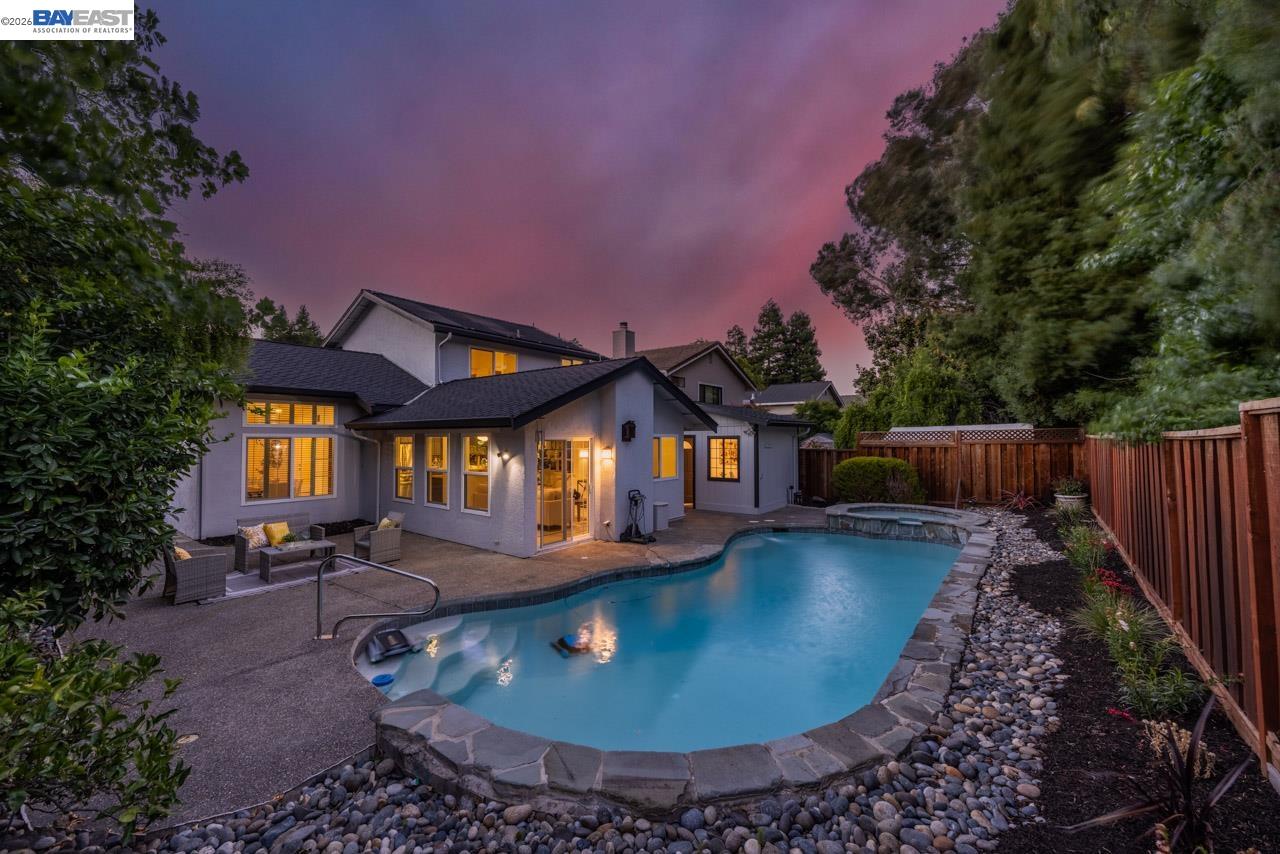 7331 Elmwood Cir