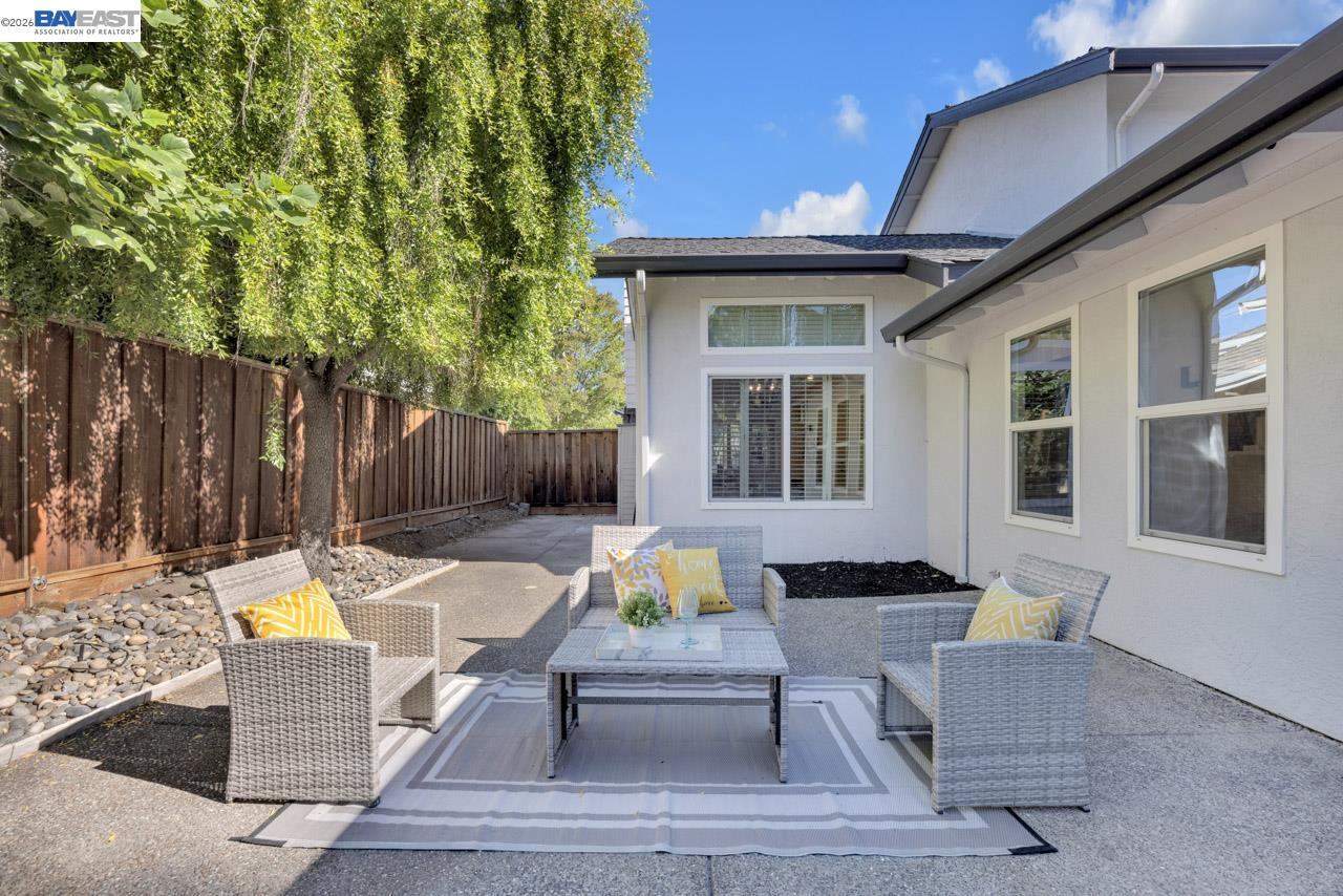 7331 Elmwood Cir