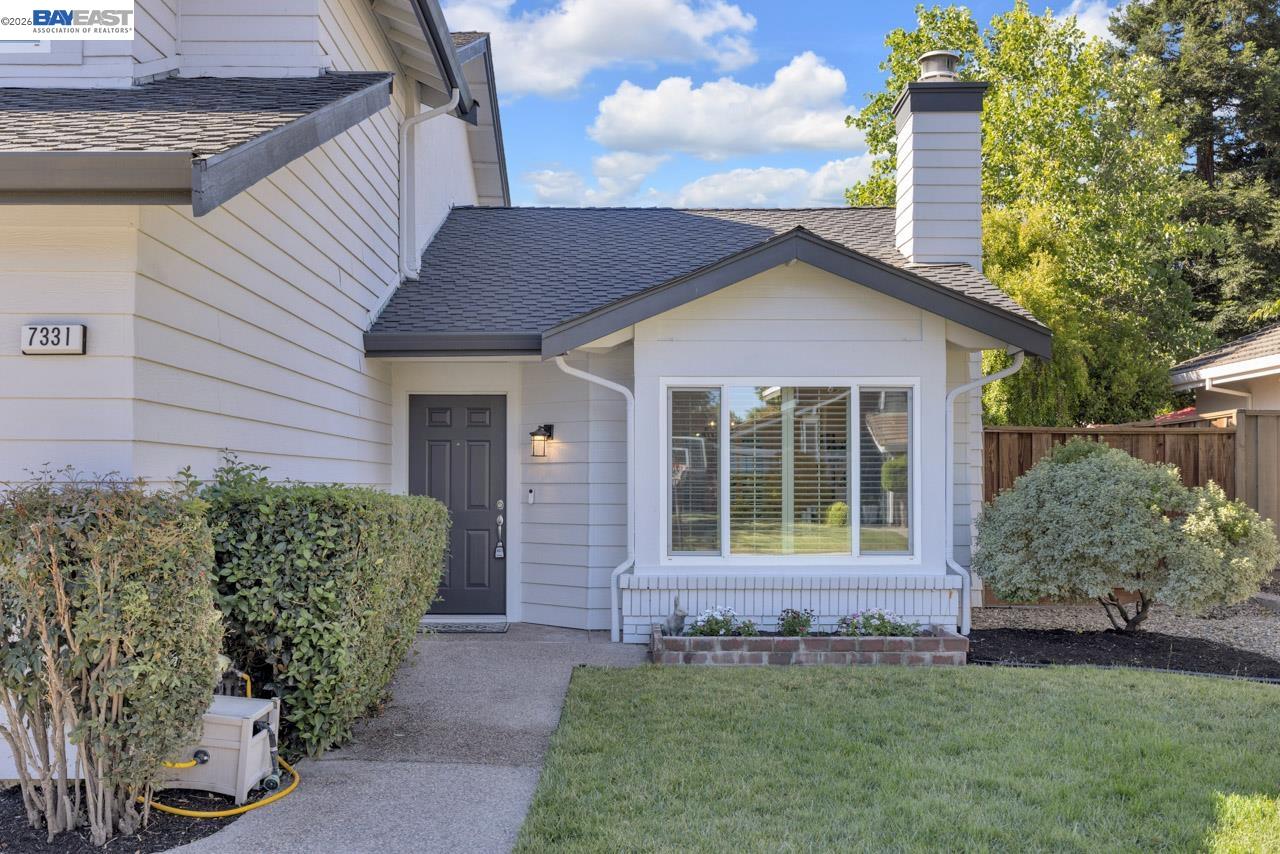7331 Elmwood Cir