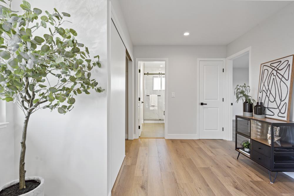 131 Yawl Court