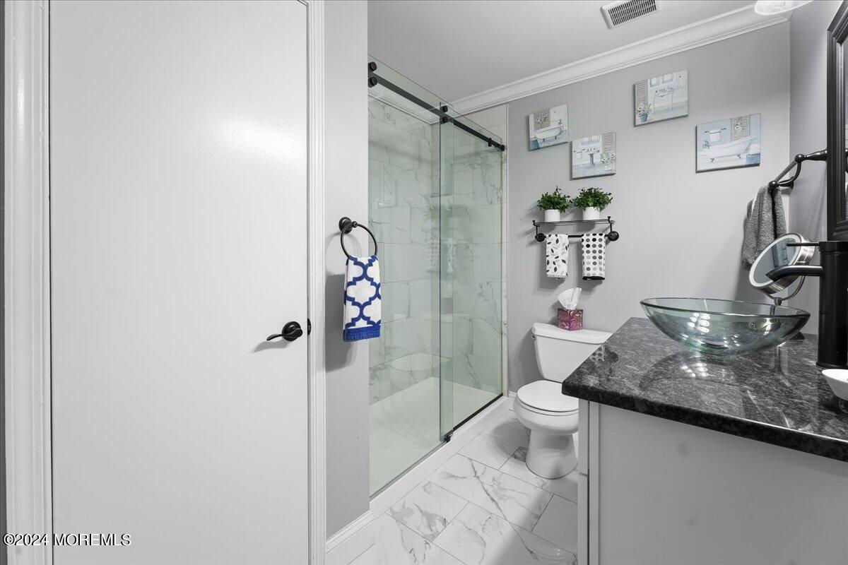 120 Muhlen Platz D