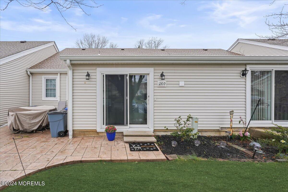 120 Muhlen Platz D