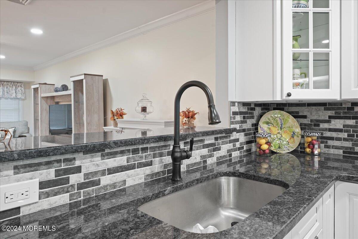 120 Muhlen Platz D