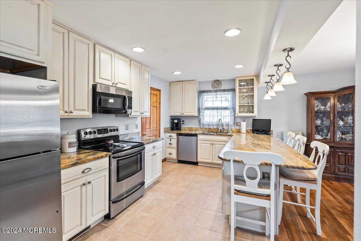 1192 Concord Drive