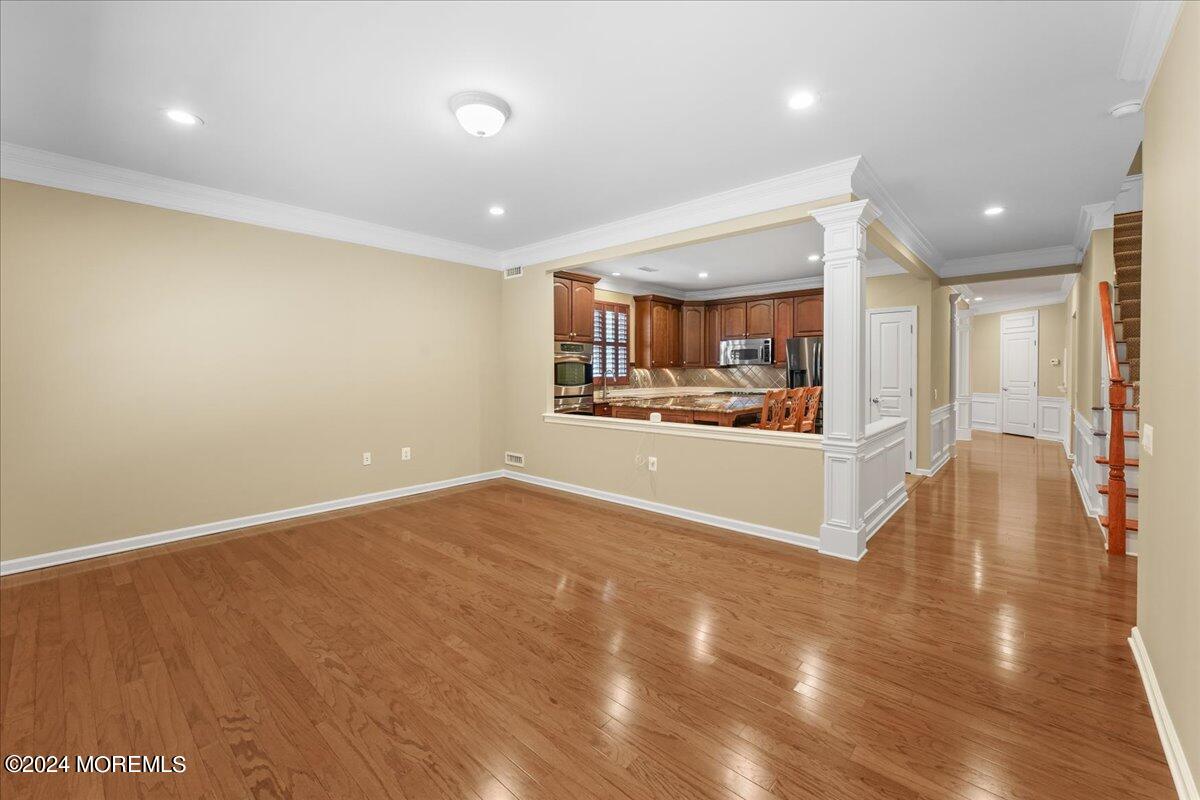 50 Chalfont Lane