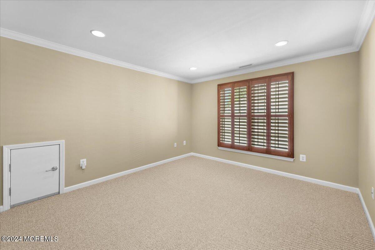 50 Chalfont Lane