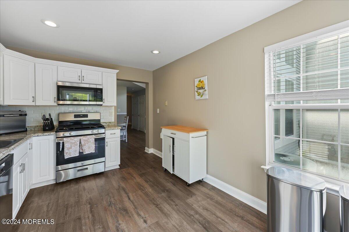 32 Picket Place