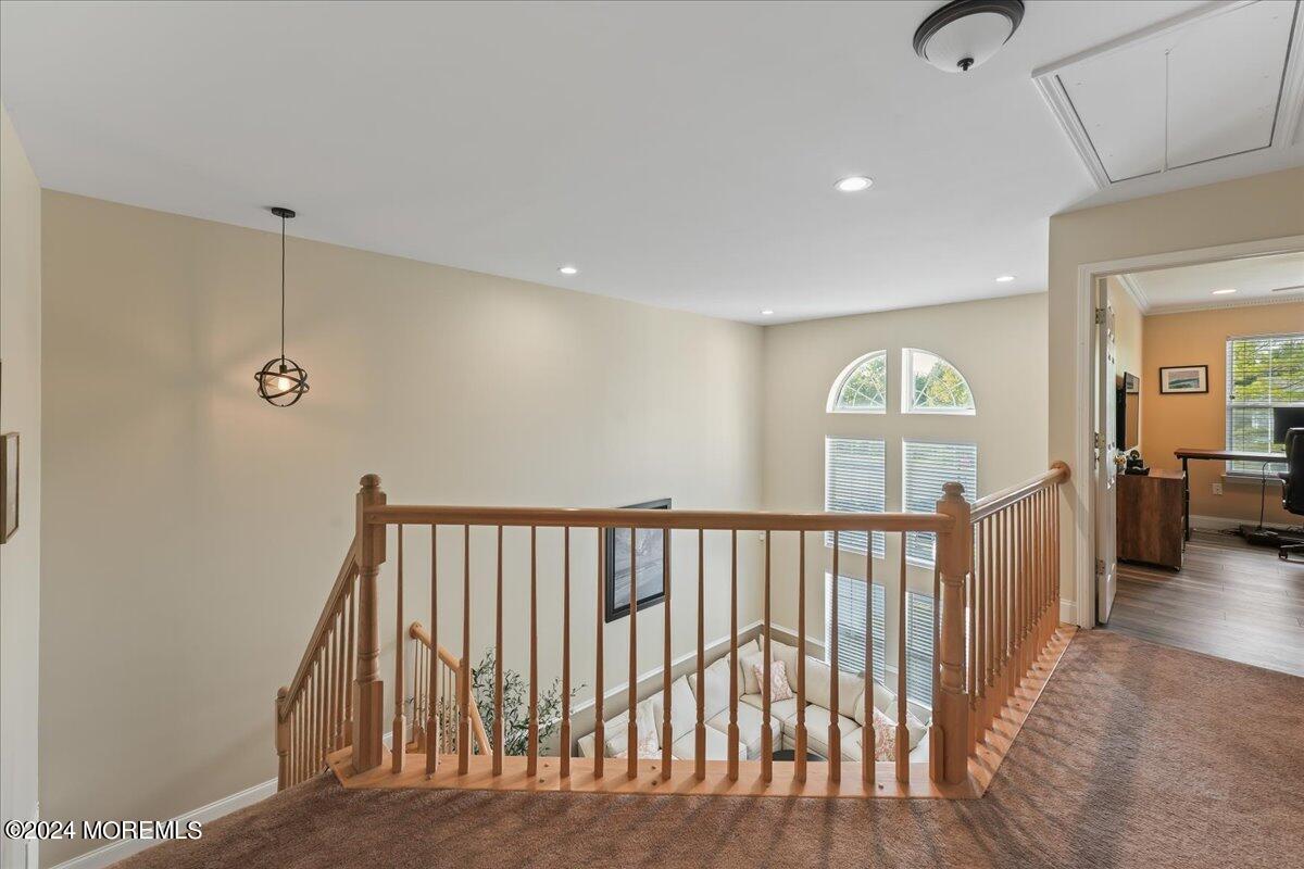 32 Picket Place