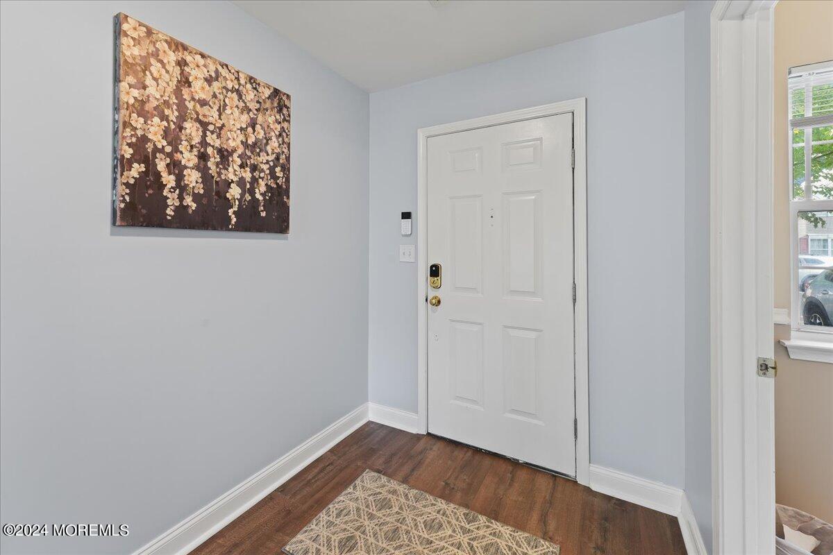 32 Picket Place