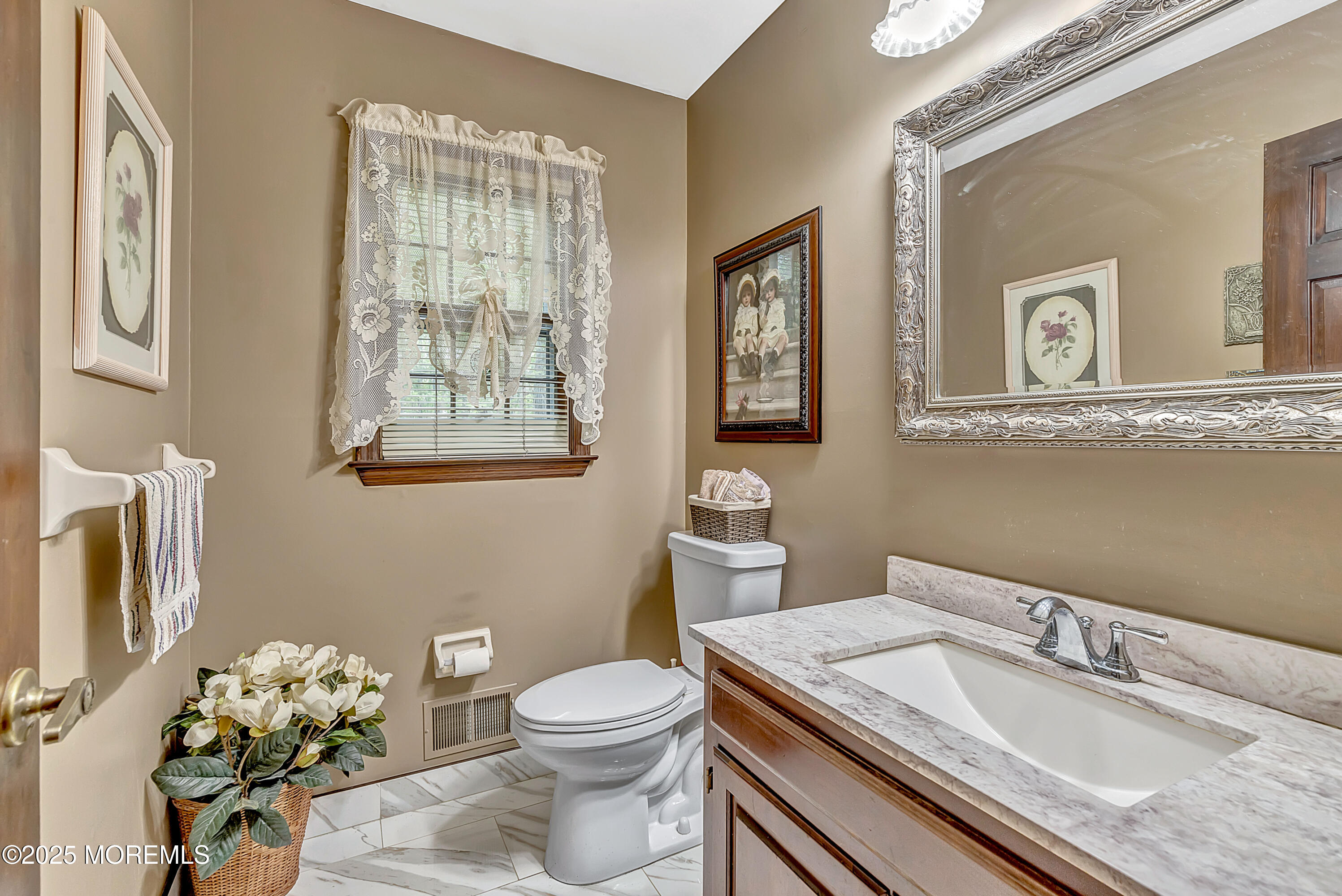 204 Rivers Edge Lane