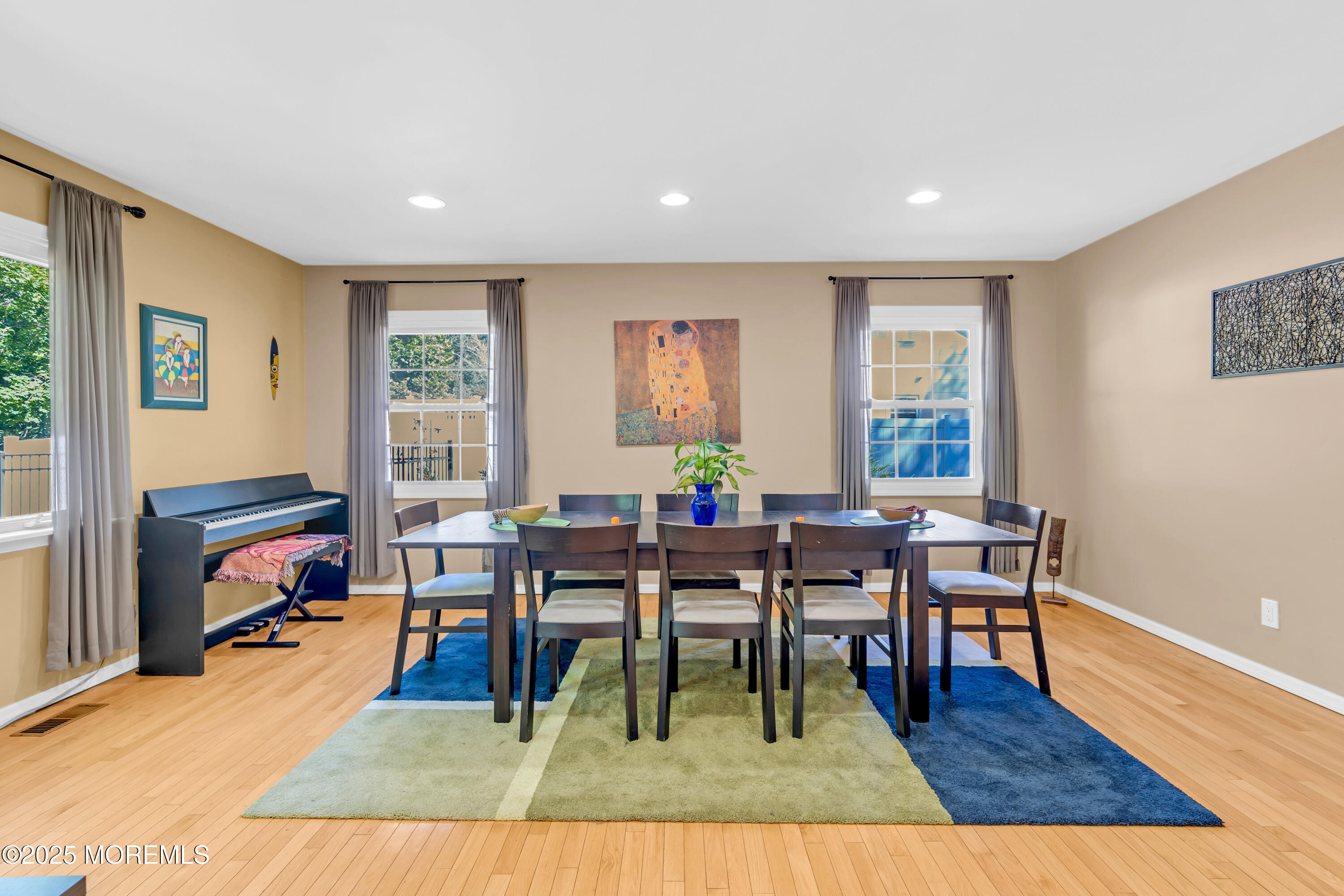 41 Livingston Lane