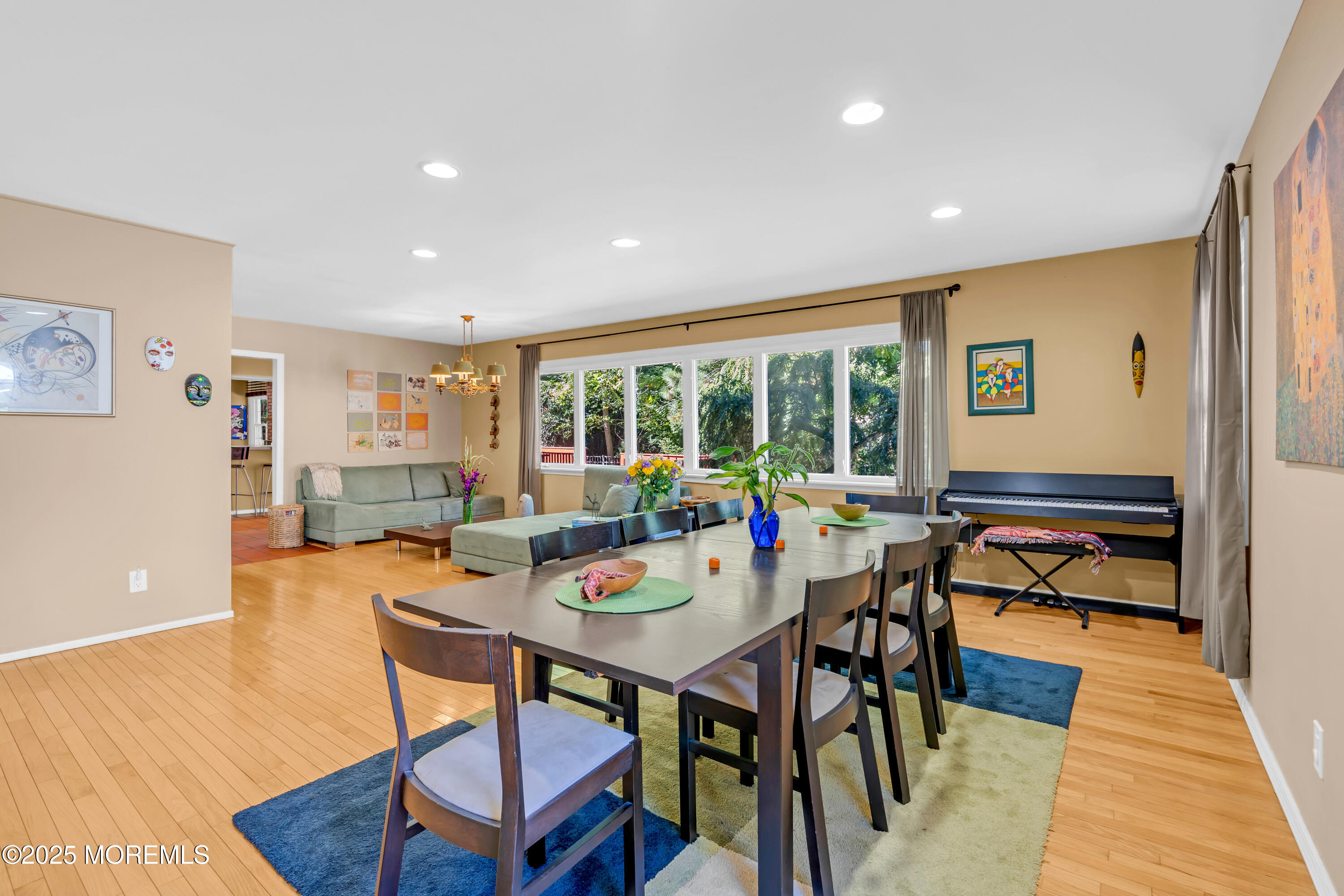 41 Livingston Lane