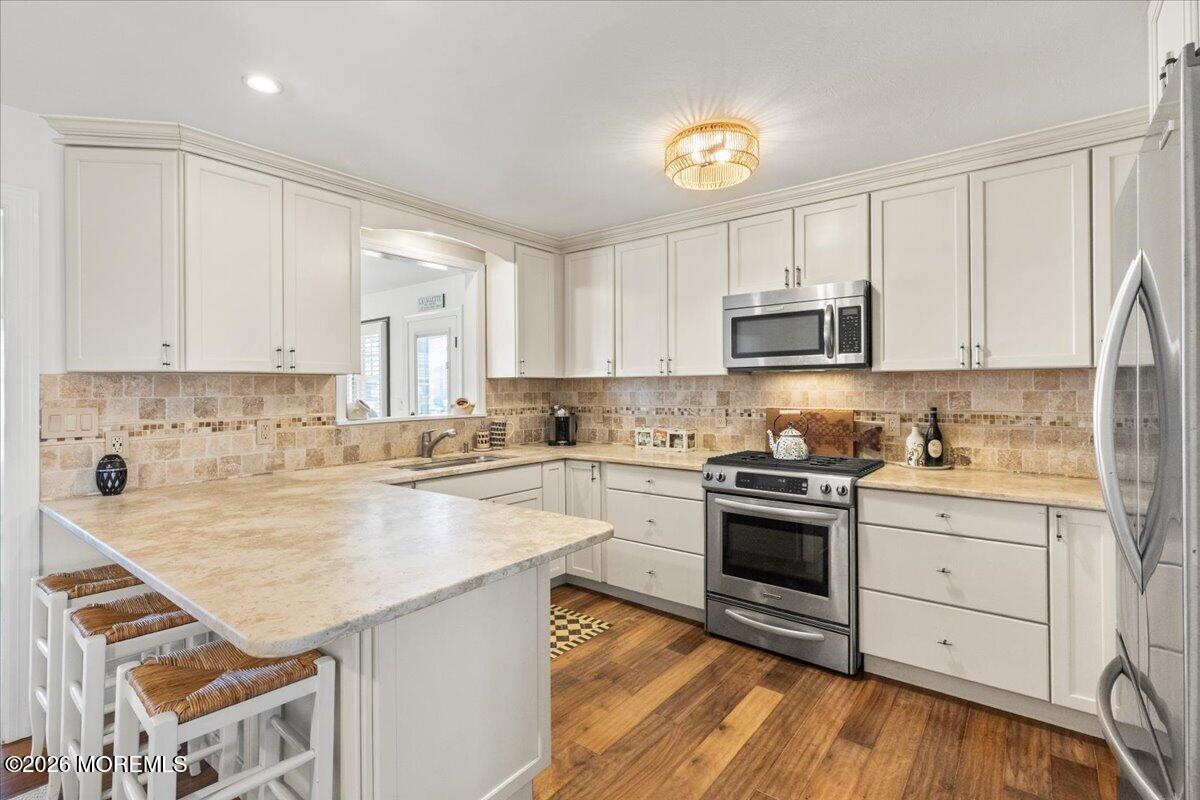 235 Bryn Mawr Avenue