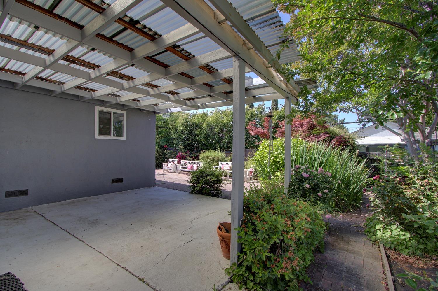 3801 McClellan Dr