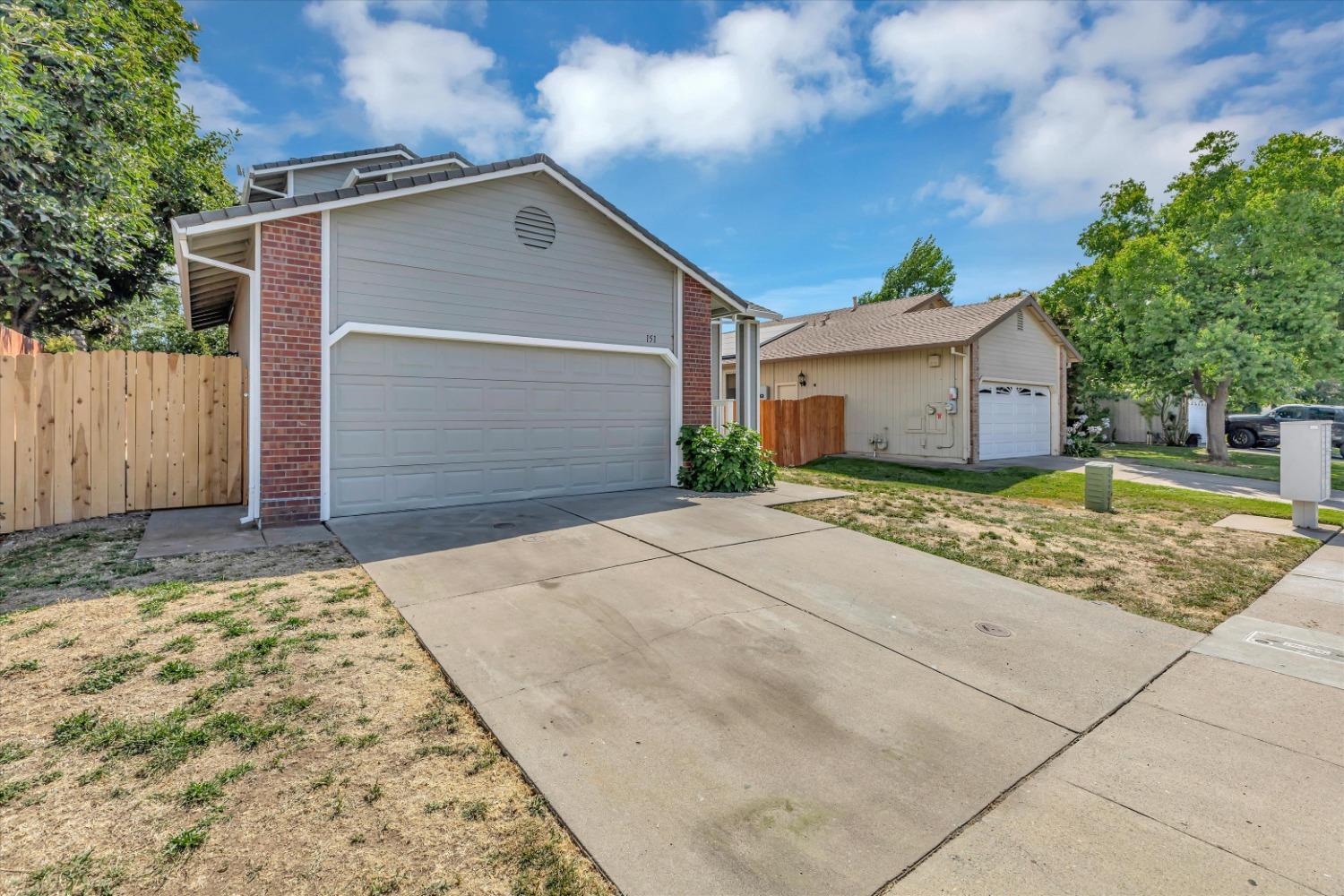 151 Creekside Circle