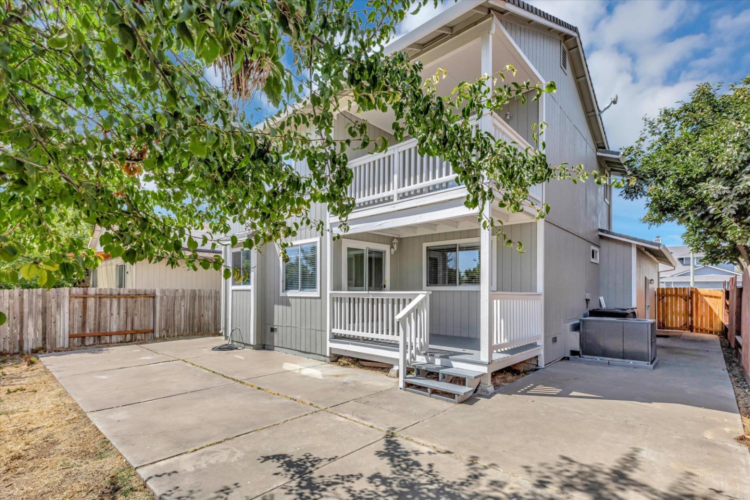 151 Creekside Circle
