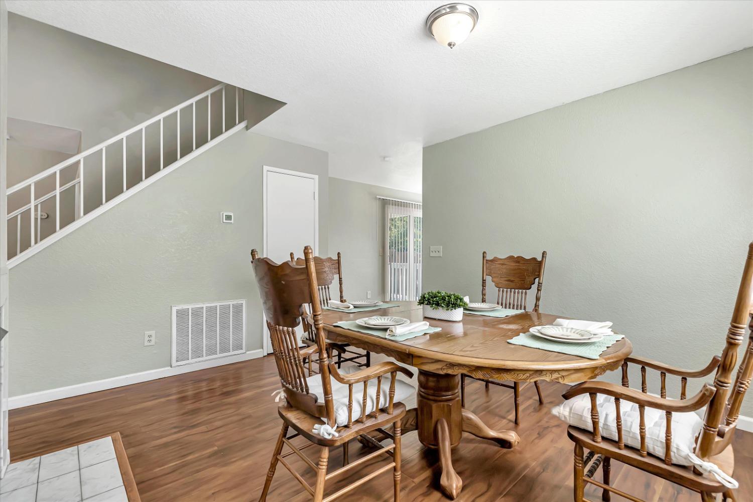 151 Creekside Circle