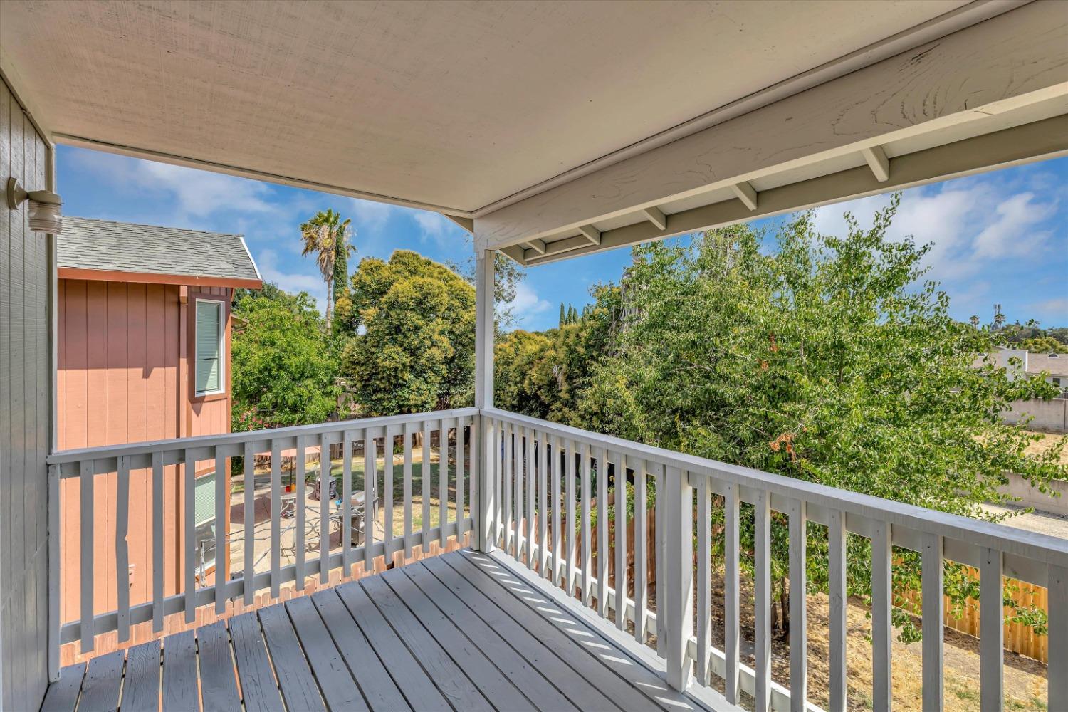 151 Creekside Circle
