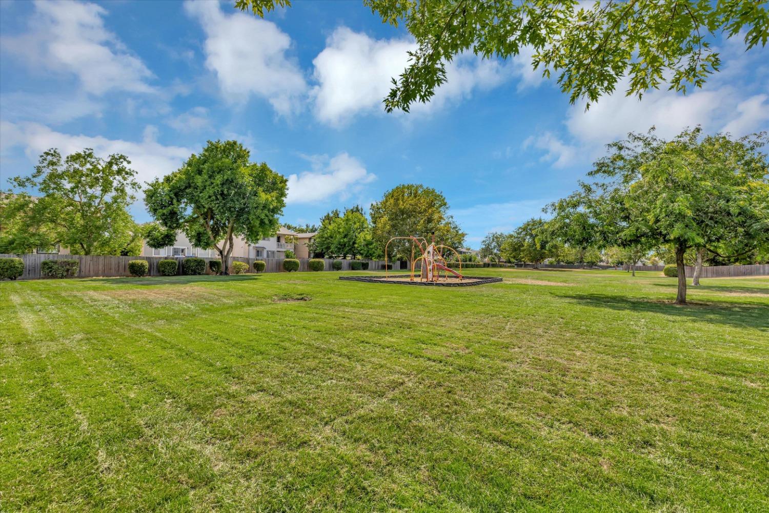 151 Creekside Circle