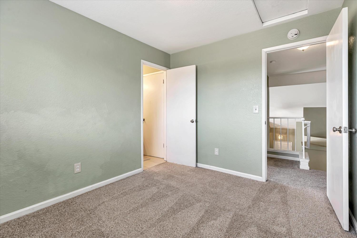151 Creekside Circle