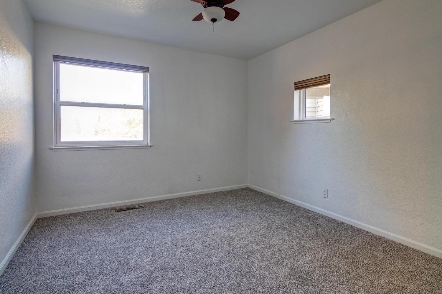 11740 Brauer Lane
