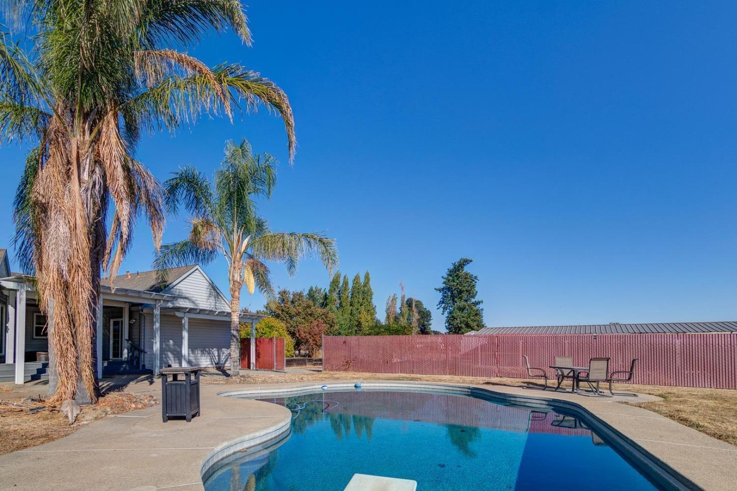 11740 Brauer Lane