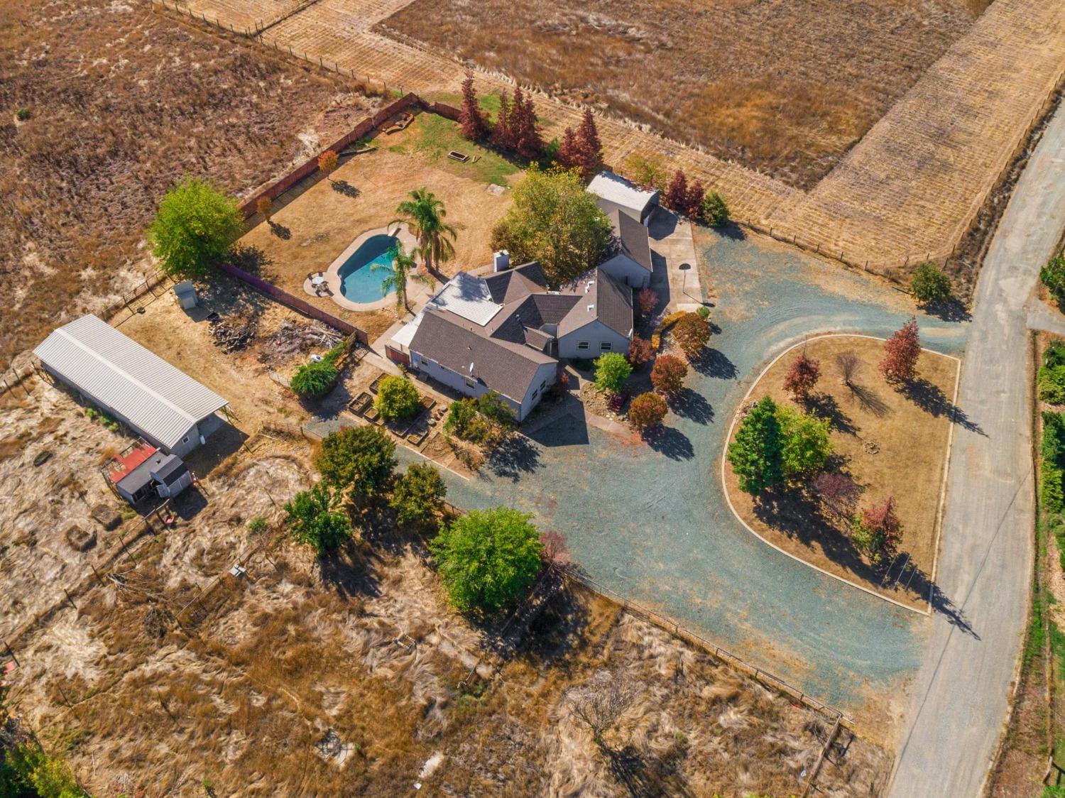 11740 Brauer Lane
