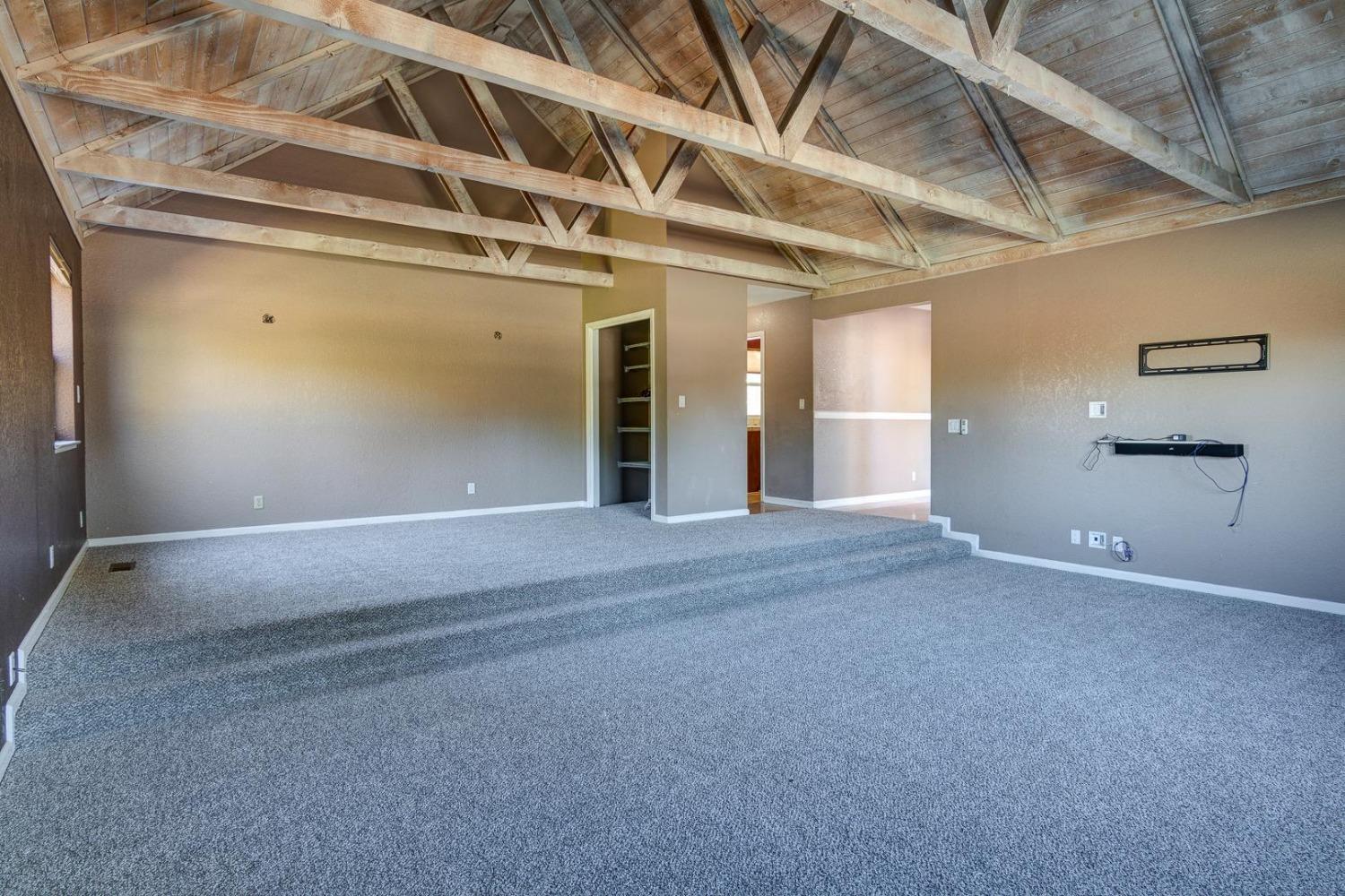 11740 Brauer Lane