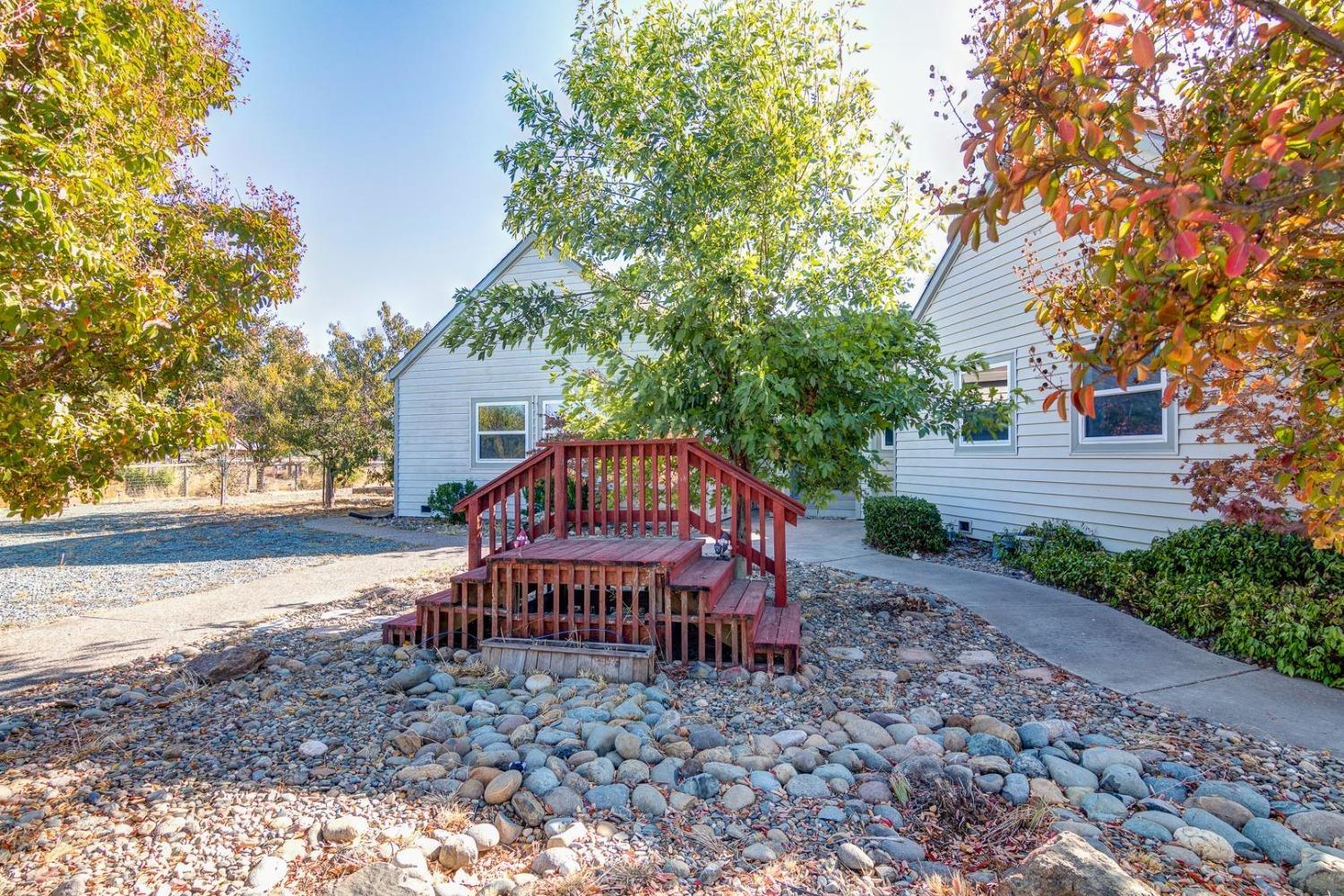 11740 Brauer Lane