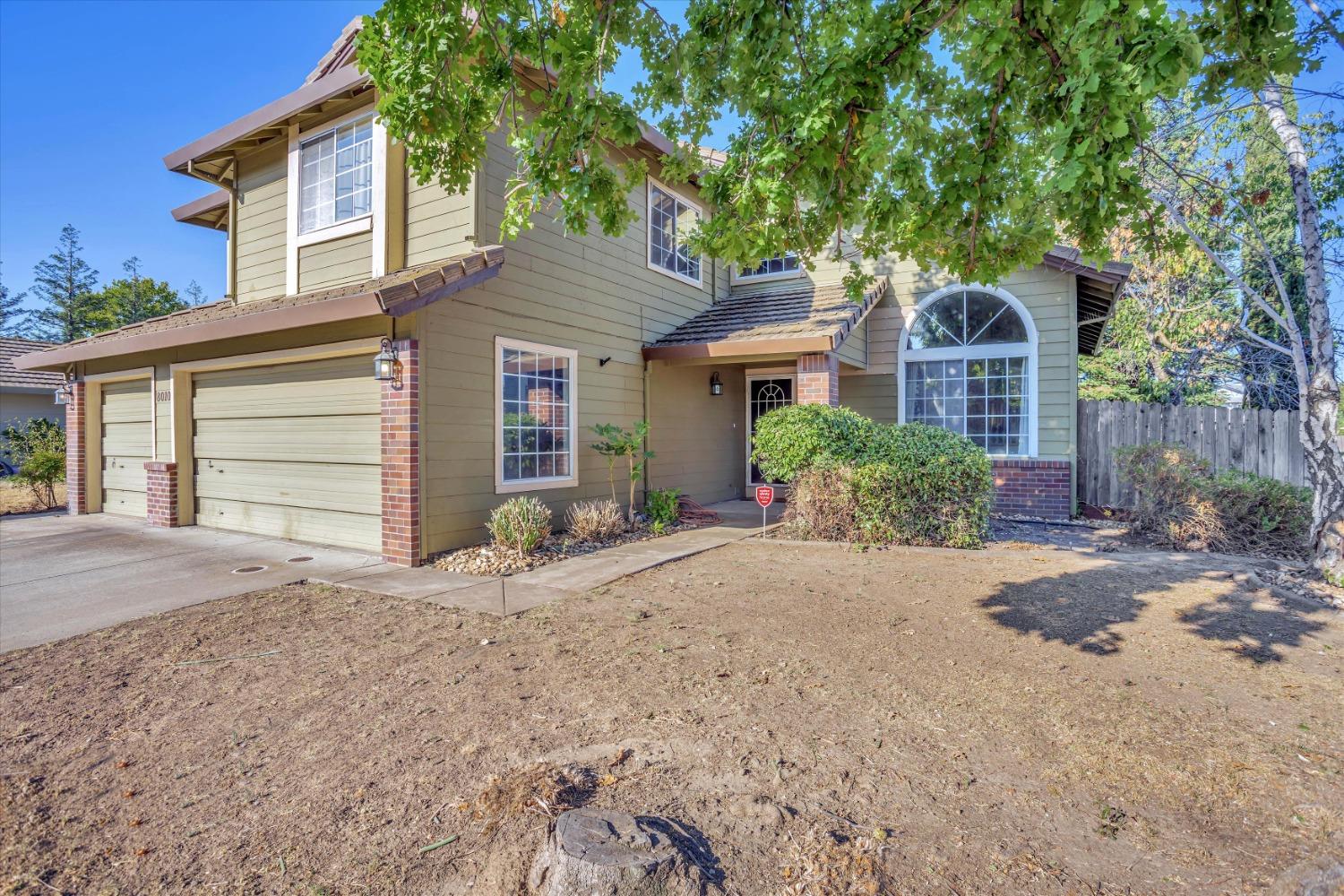 8010 Pinot Noir Way