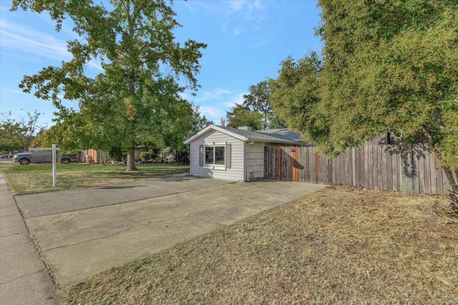 6225 Coyle Avenue