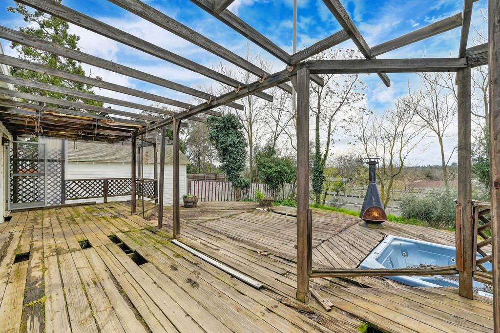 706 Orange Grove Way