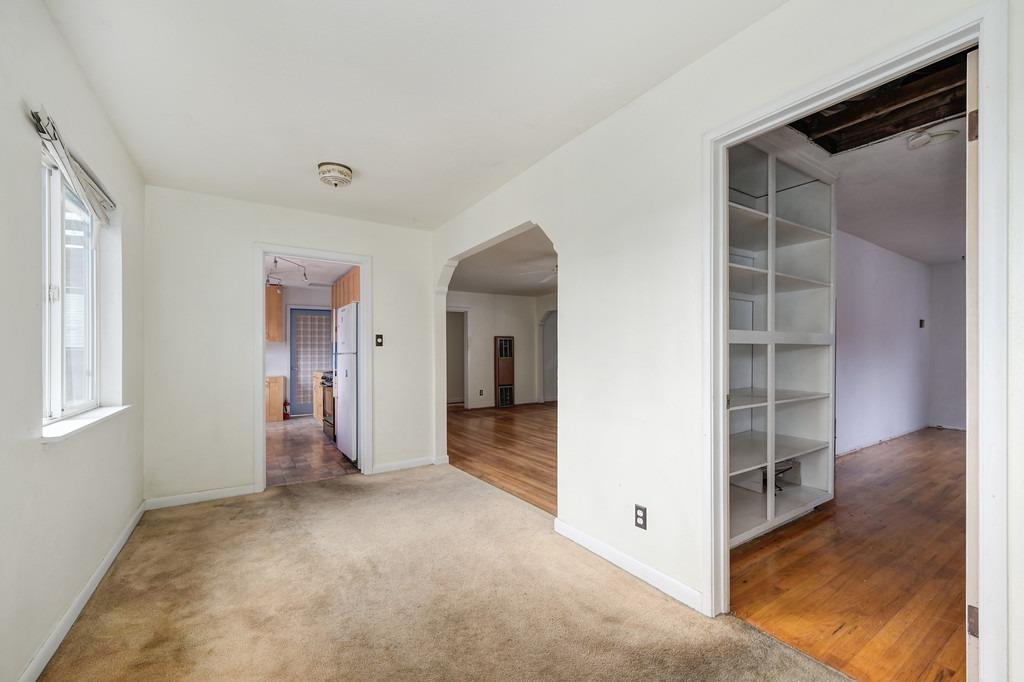 706 Orange Grove Way