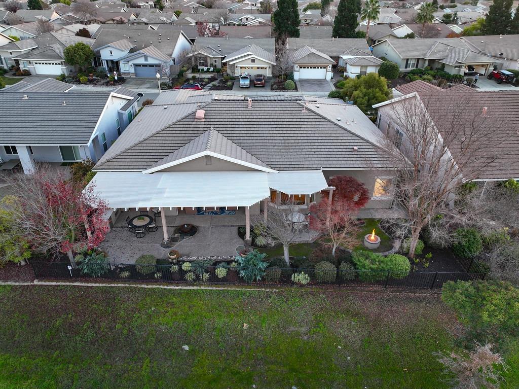 1216 Segolily Lane