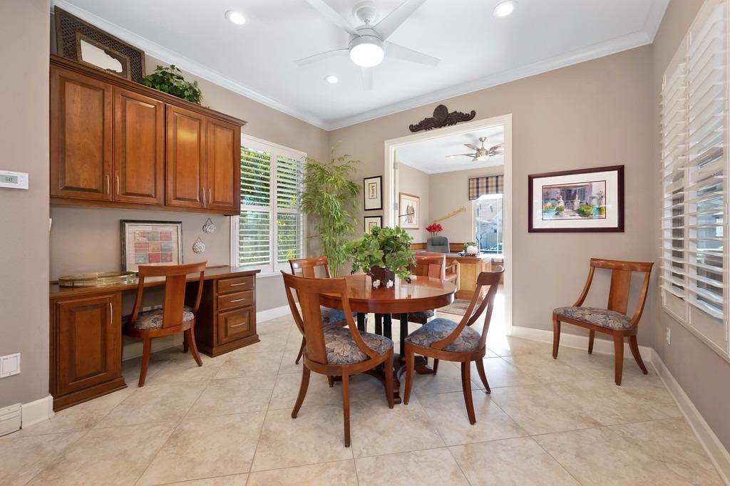 1216 Segolily Lane
