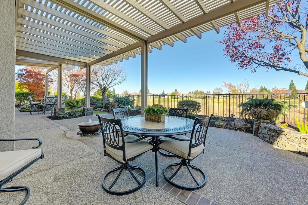 1216 Segolily Lane