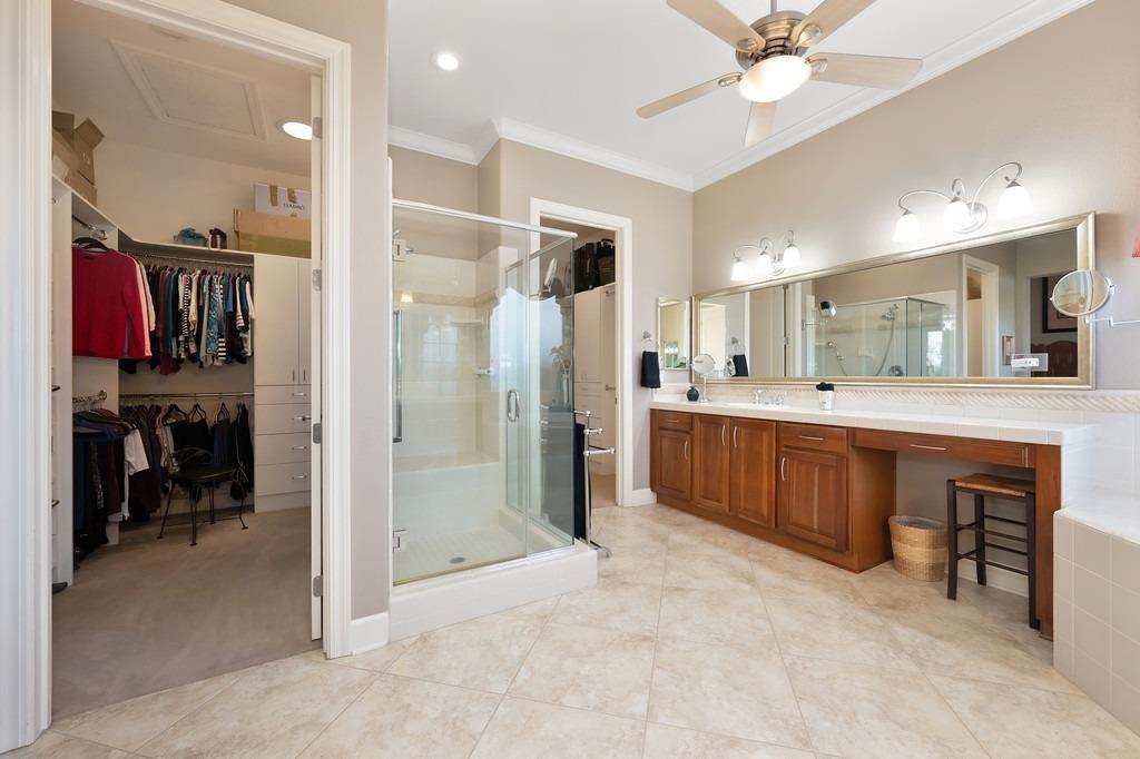1216 Segolily Lane