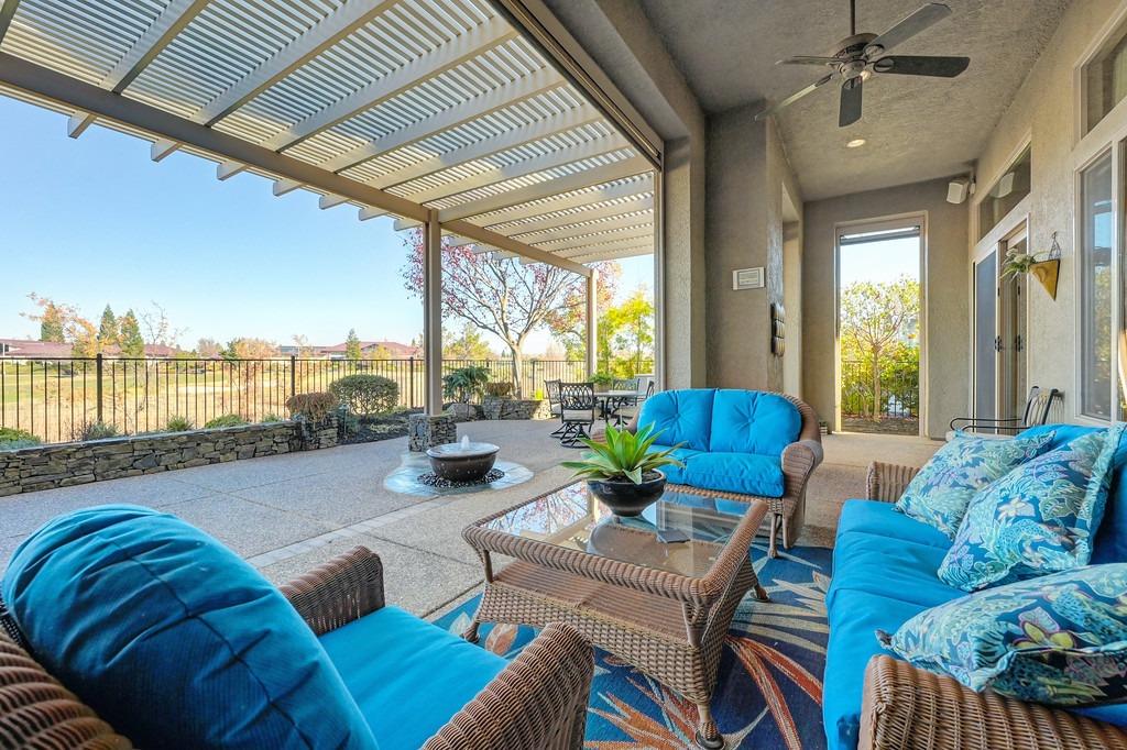 1216 Segolily Lane